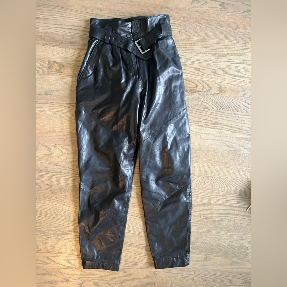 Vintage sheep skin belted pleated tapered leg leather pant size 4